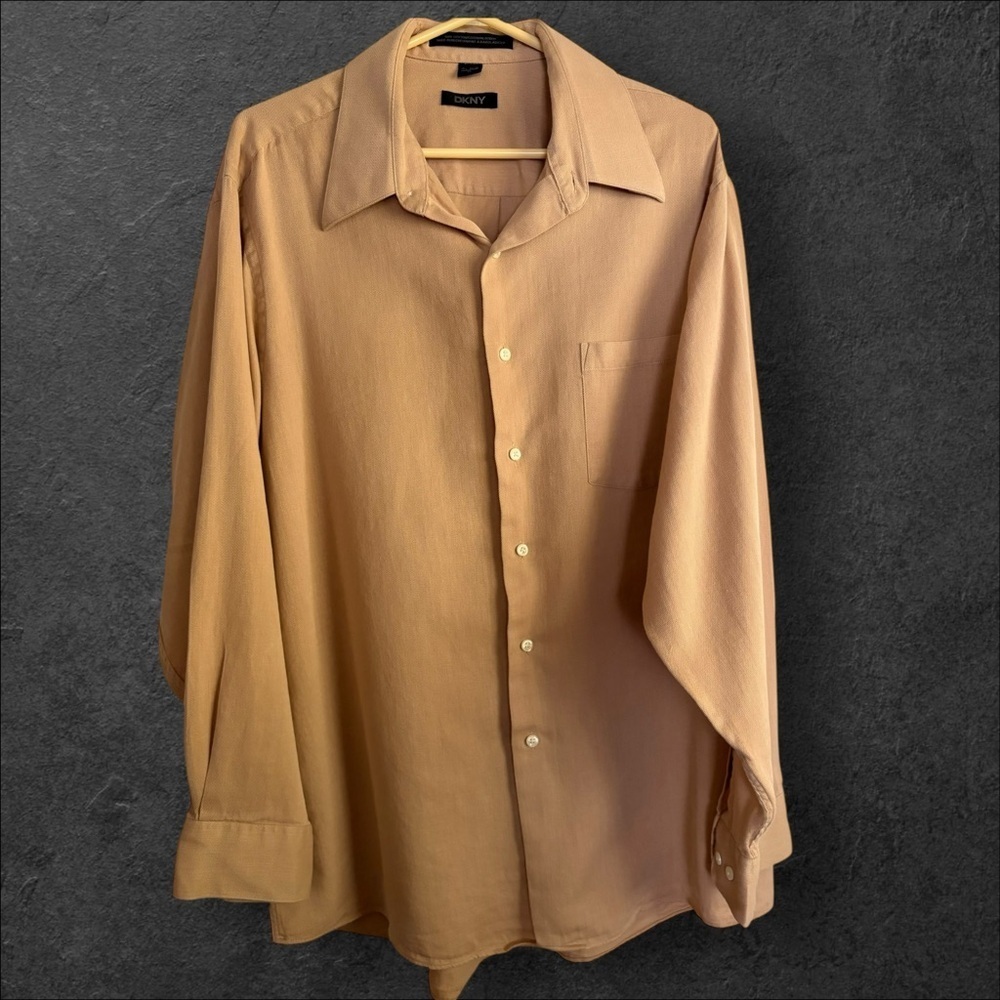 DKNY Men's Casual Button Down Shirt